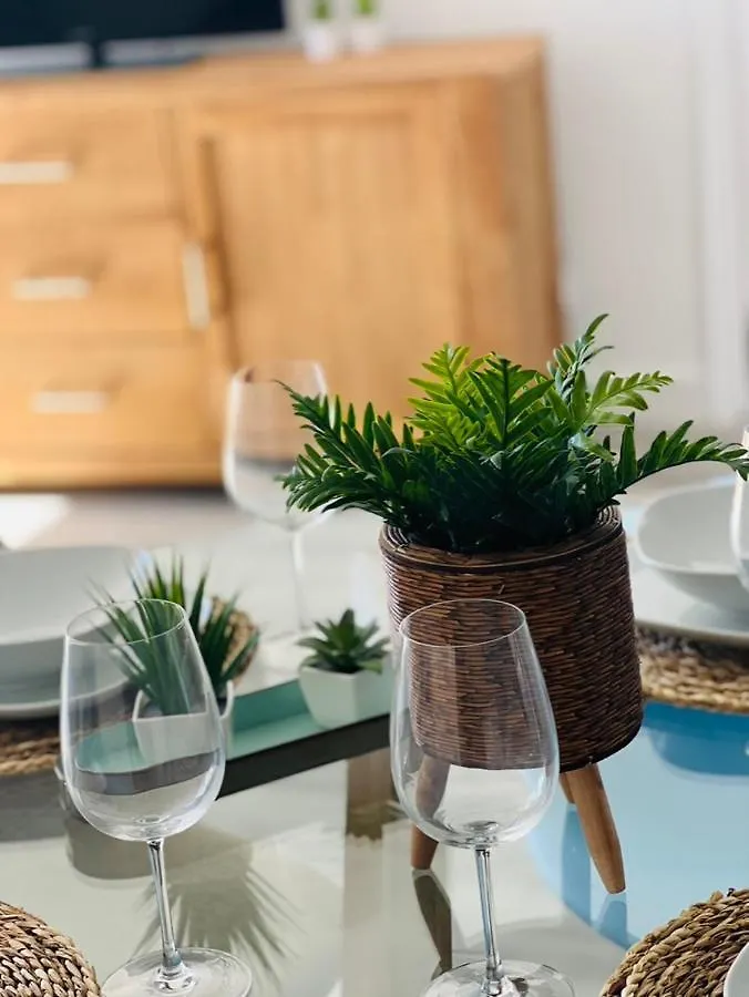 Apartment Linares - Playa De Los Cristianos 2 Bed